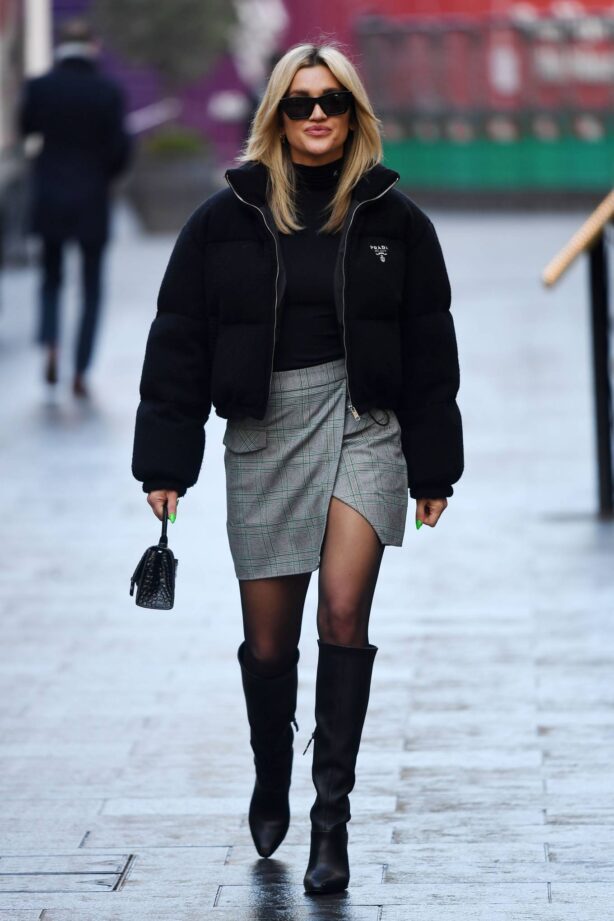Ashley Roberts - In mini skirt at Global Radio Studios in London