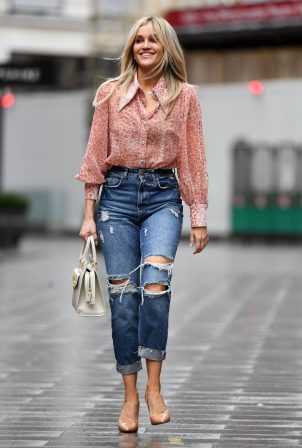 Ashley Roberts - In Ripped jeans at Global Studios Heart Radio in London