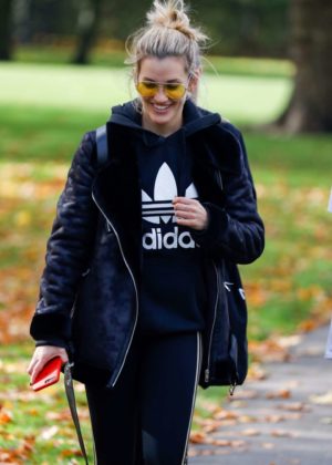 Ashley Roberts out in Primrose Hill