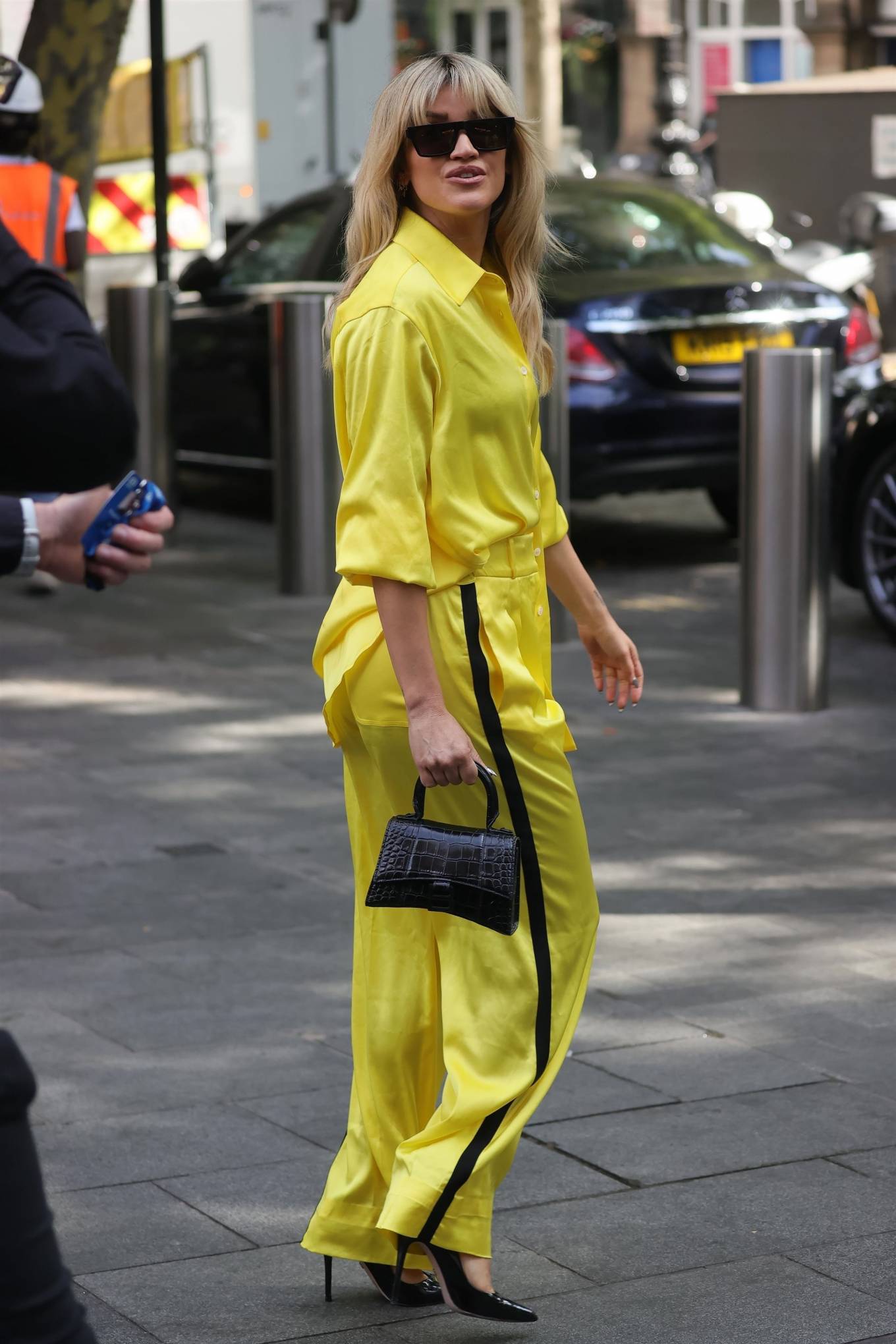 Ashley Roberts - Seen in yellow outfit at Heart radio in London