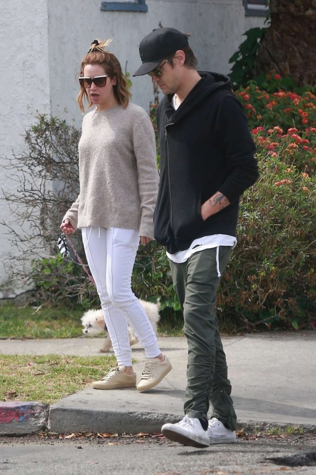 Ashley Tisdale and Christopher French - Out grabbing breakfast in Los Angeles