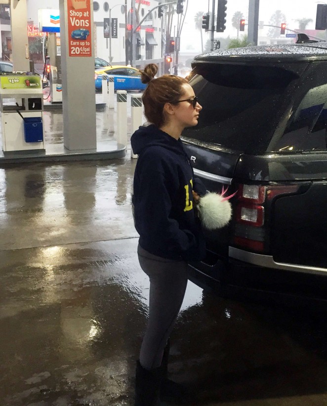 Ashley Tisdale at Gas Station in Hollywood