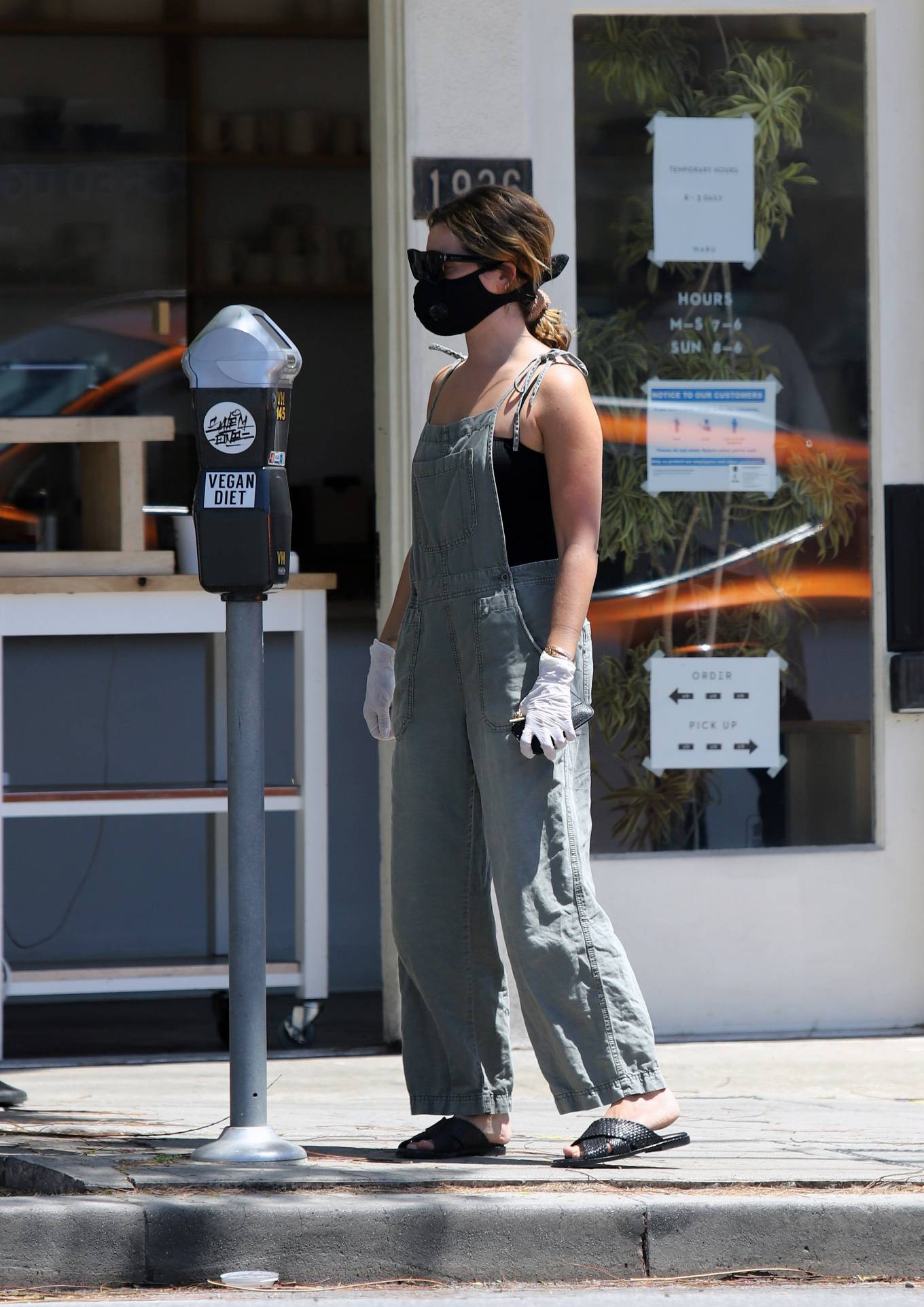 Ashley Tisdale 2020 : Ashley Tisdale – Grabbing a coffee in Los Angeles-12