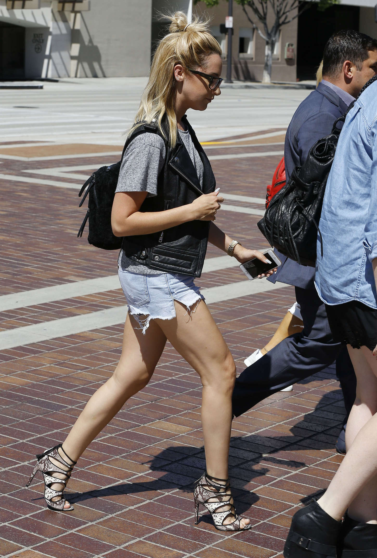 Ashley Tisdale 2015 : Ashley Tisdale in Jeans Shorts -01