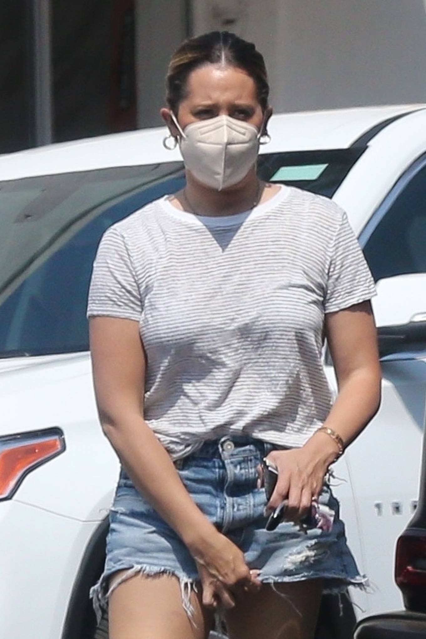 Ashley Tisdale 2021 : Ashley Tisdale – Rocks Daisy Dukes during a coffee break in Los Feliz-11