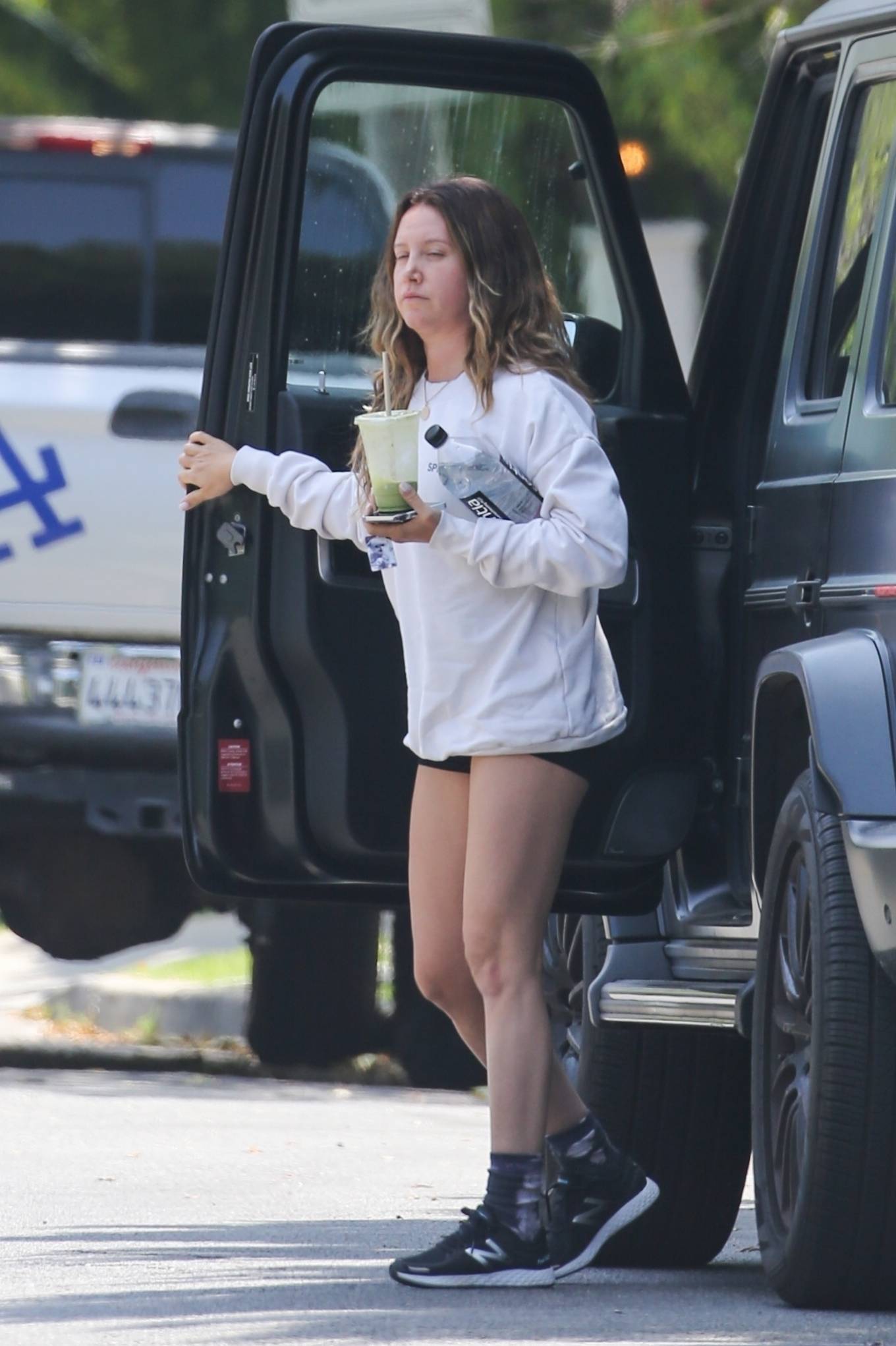 Ashley Tisdale 2022 : Ashley Tisdale – Seen after workout in Santa Monica-08