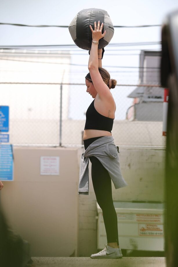 Ashley Tisdale - Workout candids in with a medicine ball at Rise Nation gym in West Hollywood