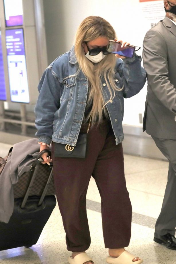 Aubrey O'Day - Arrive in Los Angeles