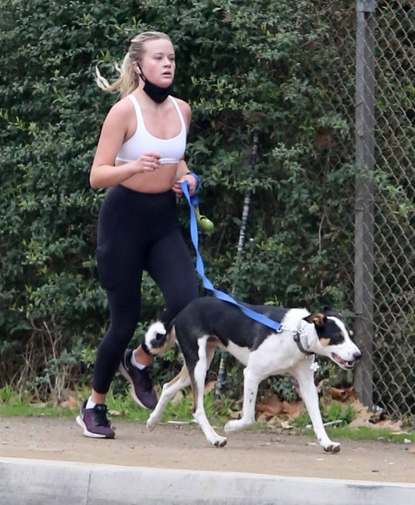 Ava Elizabeth Phillippe - Jog candids with her dog in Los Angeles