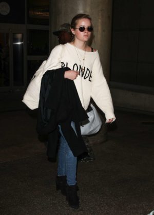 Ava Phillippe - Arrives at LAX Airport in Los Angeles