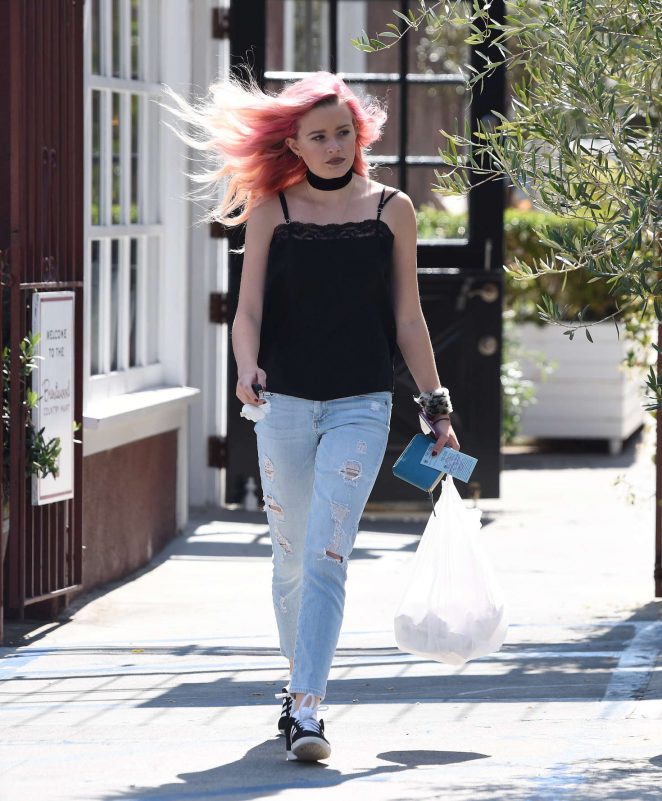 Ava Phillippe in Ripped Jeans Out in Brentwood