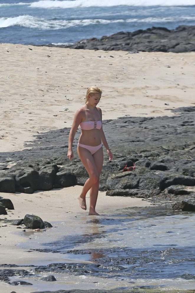 Ava Sambora in Bikini on the beach in Hawaii