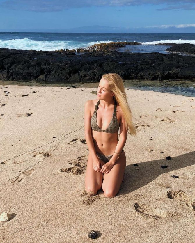 Ava Sambora in Bikini - Social Media Pics