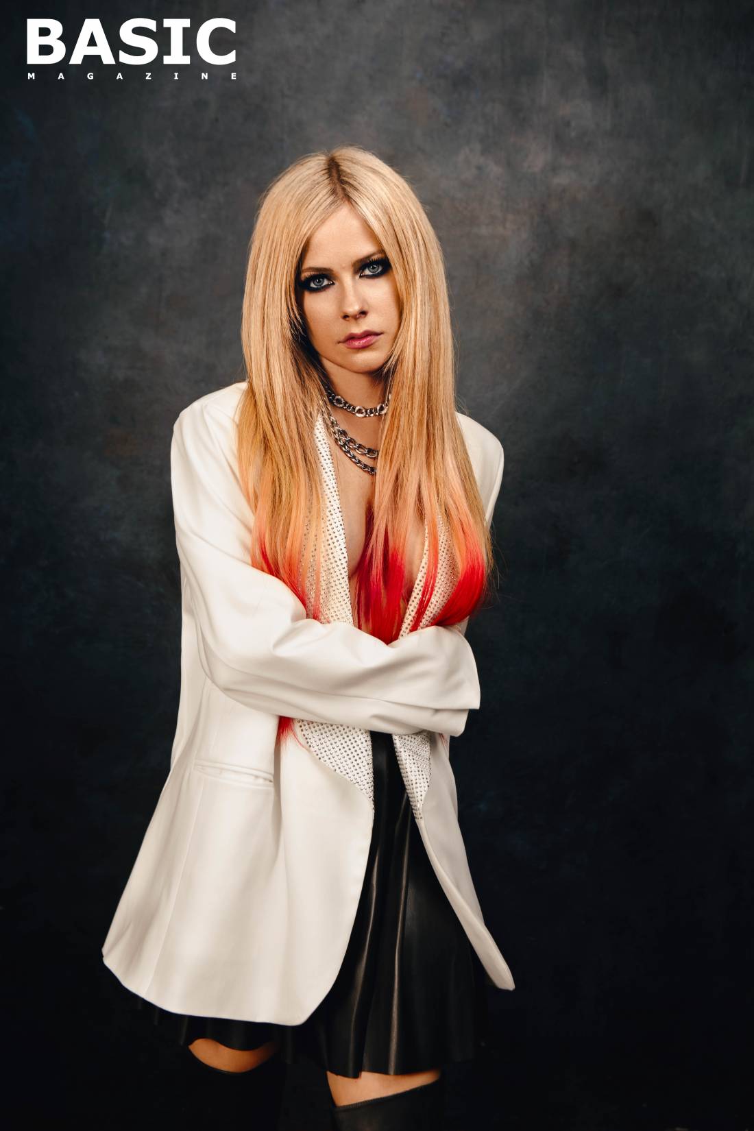 Avril Lavigne 2022 : Avril Lavigne – Basic Magazine-11