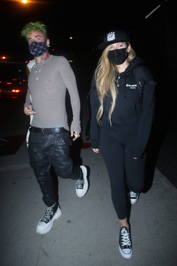 Avril Lavigne - Steps out for a dinner date at BOA Steakhouse in West Hollywood
