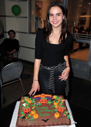 Bailee Madison - Celebrates Her Sweet 16 Birthday at Knott's Scary Farm
