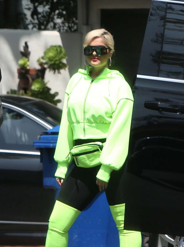 Bebe Rexa - Out in Los Angeles