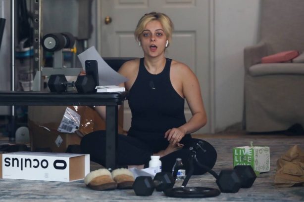 Bebe Rexha - Unboxing Oculus VR gear at her home in LA