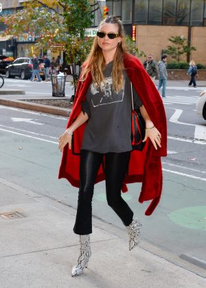 Behati Prinsloo – Arriving at the Victoria's Secret offices in New York ...