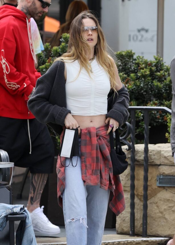 Behati Prinsloo - Steps Out for lunch in Santa Barbara