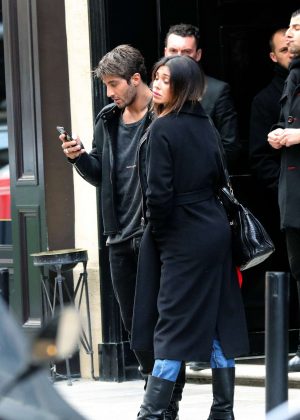 Belen Rodriguez and Andrea Lannone - Leaving their hotel in Paris