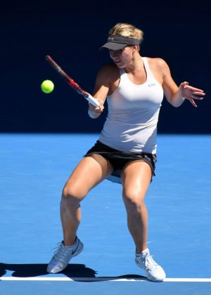 Belinda Bencic - 2018 Australian Open Grand Slam in Melbourne - Day 3