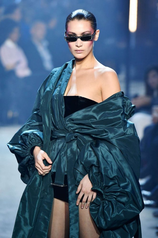 Bella Hadid - Alexandre Vauthier Haute Couture Show Runway 2018 in Paris