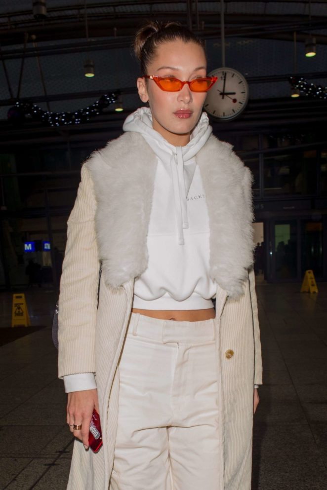 Bella Hadid - Leaving Heathrow airport in London