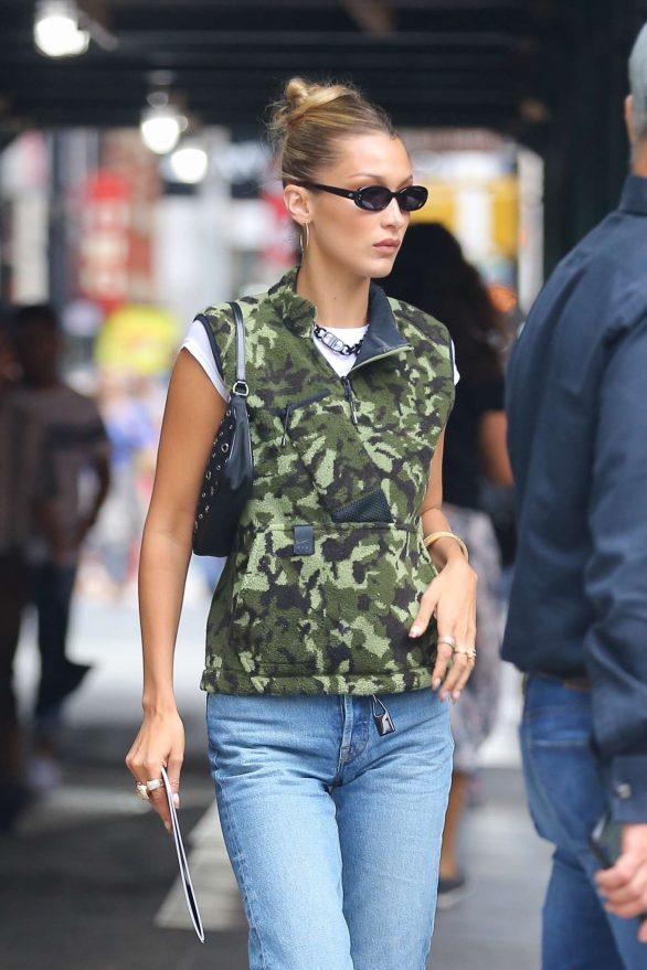 Bella Hadid - Out running errands in New York