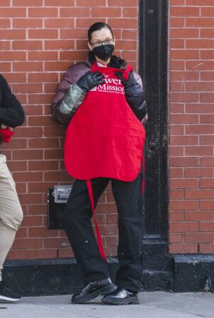 Bella Hadid - Pictured at The Bowery Shelter in New York