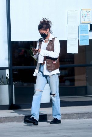 Bella Hadid - Shopping at Sweet Flower Cannabis store in Studio City