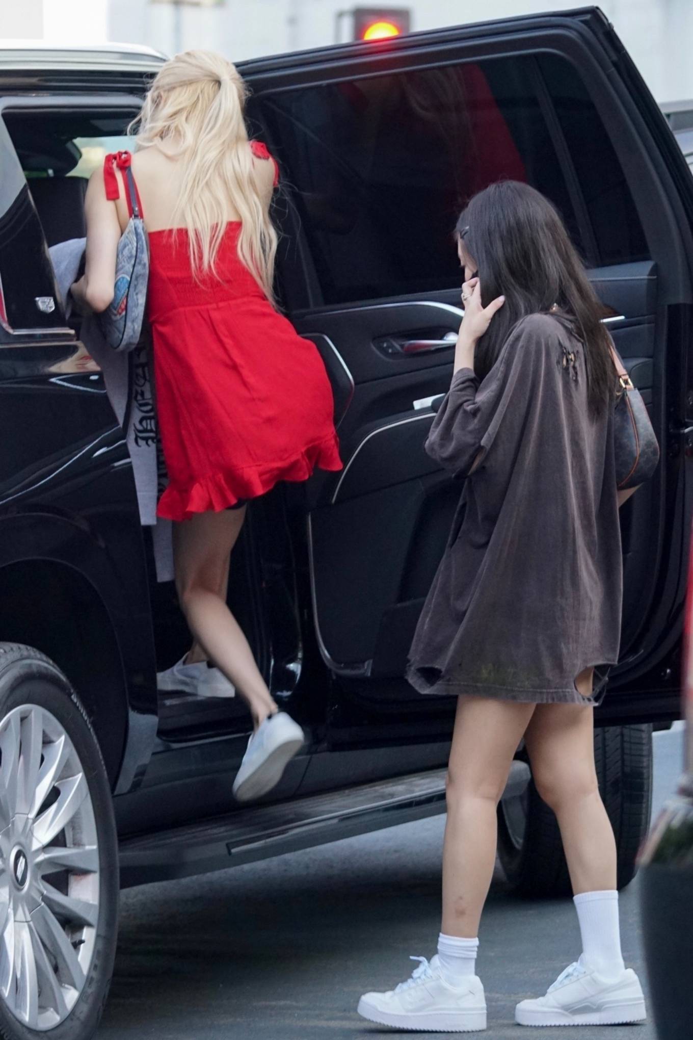 Bella Poarch 2021 : Bella Poarch – With Blackpink members Bella, Jeanie, and Rose in West Hollywood-26