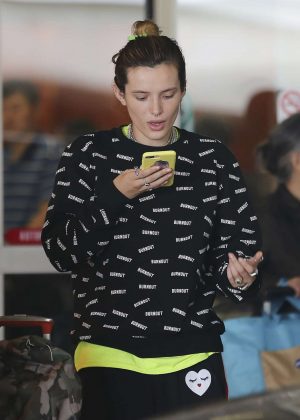 Bella Thorne - Arrives at airport in Los Angeles
