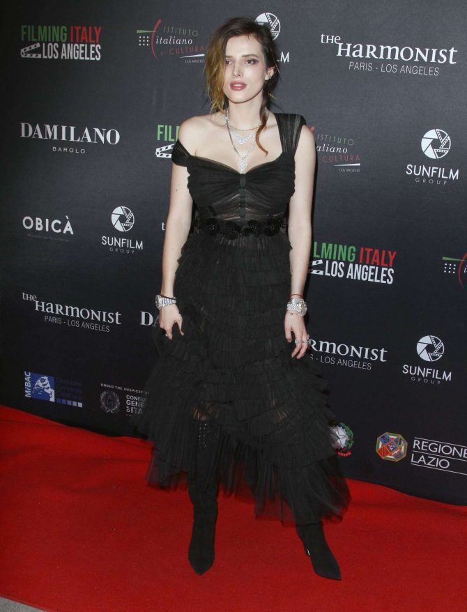 Bella Thorne - Filming Italy Awards in LA