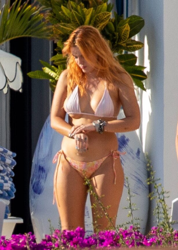Bella Thorne - In a bikini with boyfriend Benjamin Mascolo in Cabo San Lucas