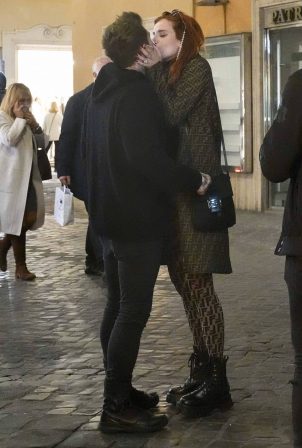 Bella Thorne on PDA with boyfriend singer Benjamin Mascolo in Rome