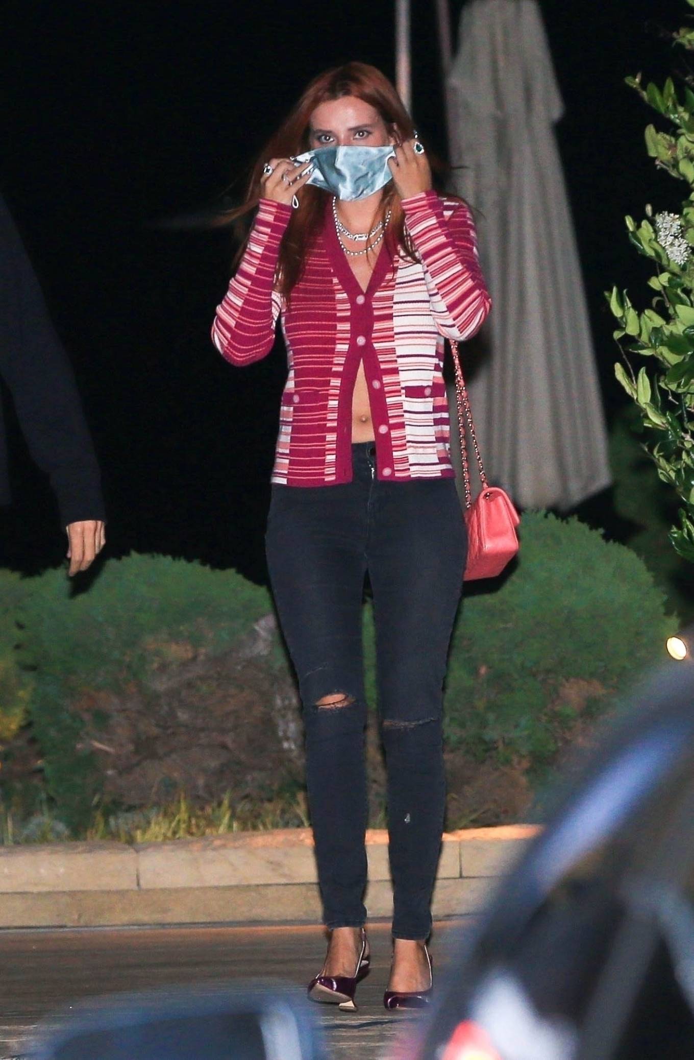 Bella Thorne 2020 : Bella Thorne – Out for night dinner with her sister at Nobu-11