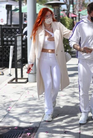 Bella Thorne - Seen at Il Pastaio in Beverly Hills