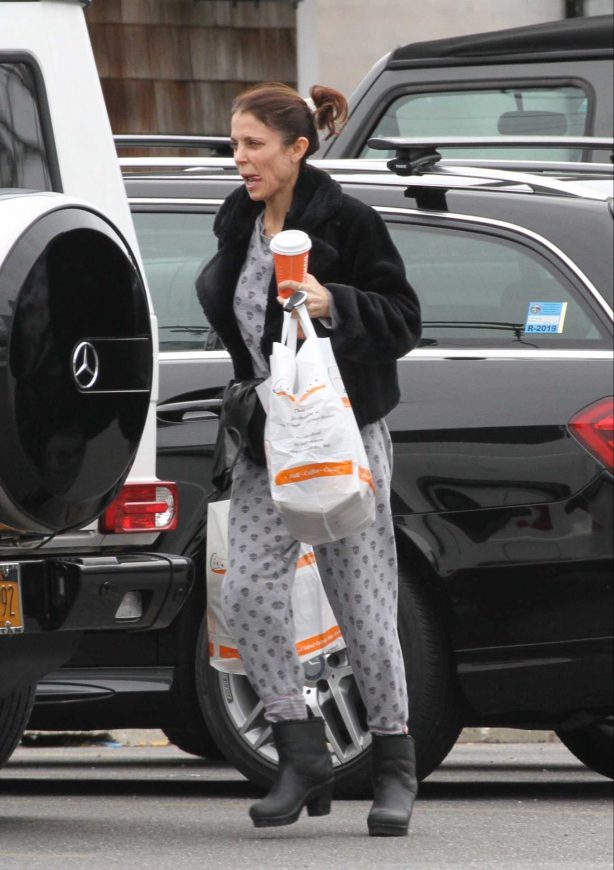Bethenny Frankel in Her Pajamas - Out For Coffee in The Hamptons
