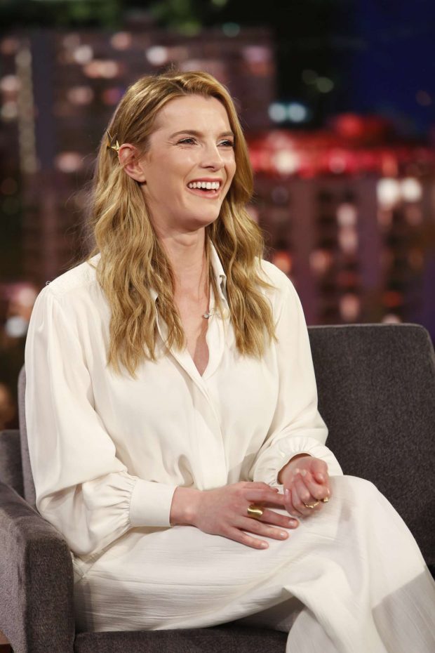 Betty Gilpin - On 'Jimmy Kimmel Live!' in Los Angeles