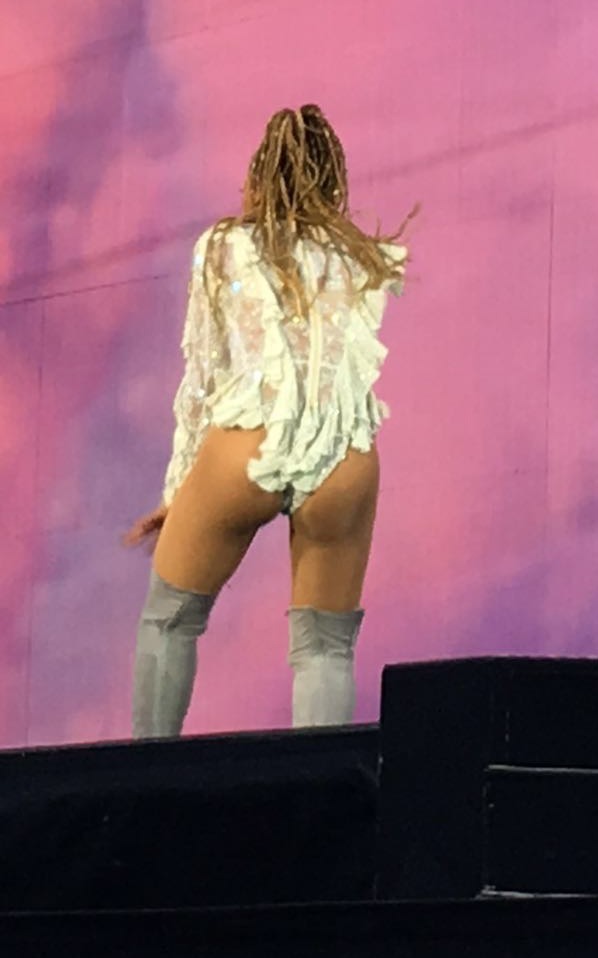 Beyonce 2016 : Beyonce: Performs at Croke Park -06