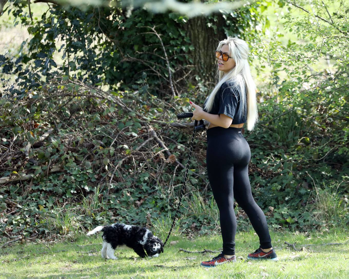 Bianca Gascoigne 2022 : Bianca Gascoigne – Seen in a local park with her new puppy Panda in Essex-38