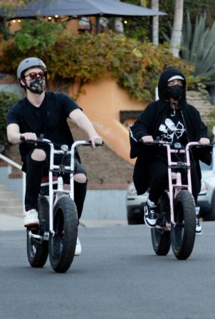 Billie Eilish and Finneas O'Connell - Out for a bike ride in Los Angeles