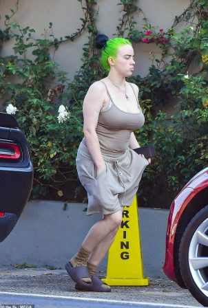 Billie Eilish - Out in Los Angeles