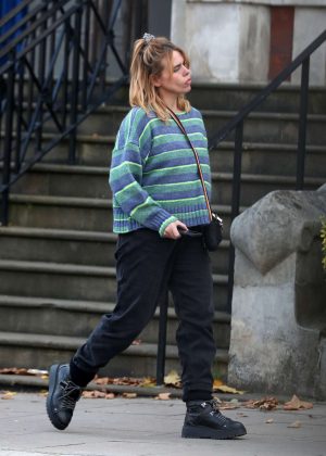 Billie Piper - Out in London