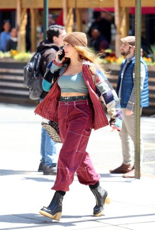 Blake Lively - On the set for 'It Ends With Us'