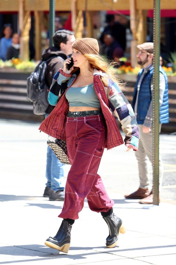 Blake Lively - On the set for 'It Ends With Us'