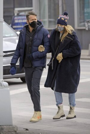 Blake Lively - With Ryan Reynolds on a romantic walk in Tribeca New York