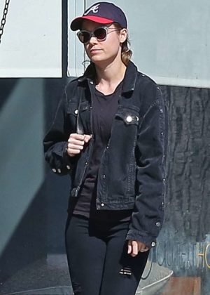 Brie Larson out for lunch at Cheebo in West Hollywood