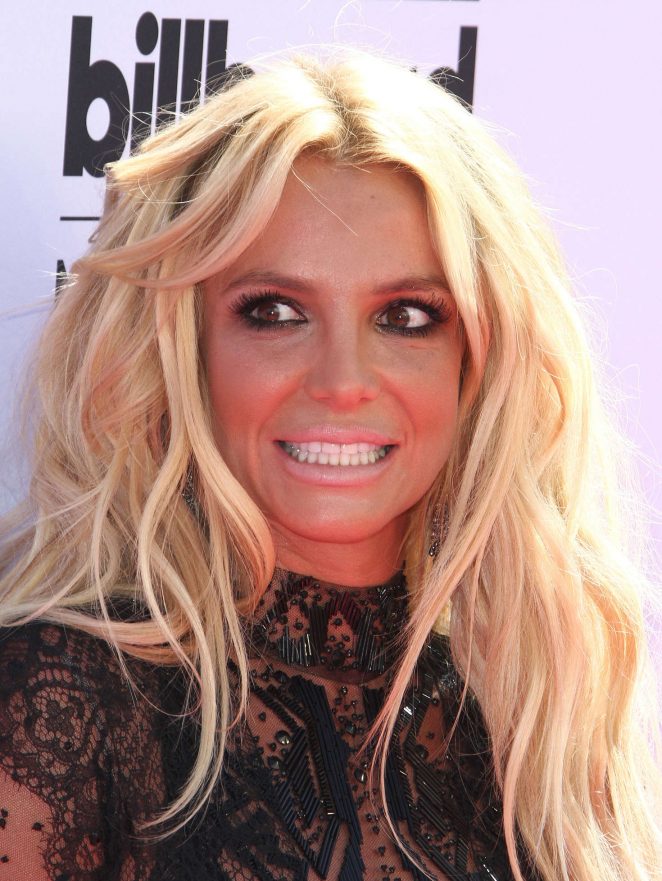 Britney-Spears:-2016-Billboard-Music-Awards--39-662x881.jpg (662×881)